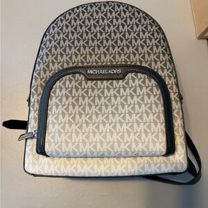 Michael Kors Jaycee Medium Ombré Signature Logo Backpack in Black/White NWT